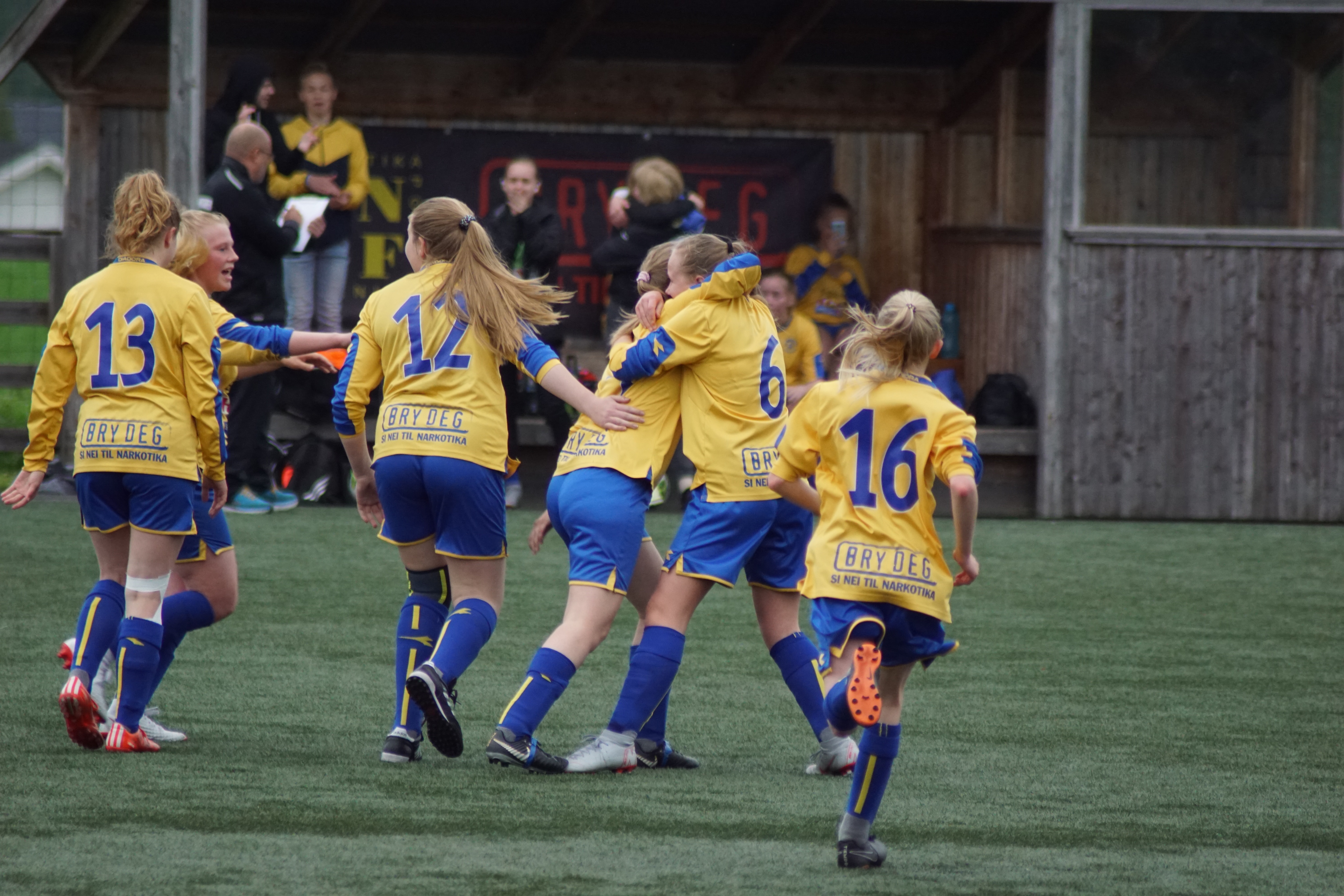 Foran Ringsaker J2004 - Brumunddal J17-2